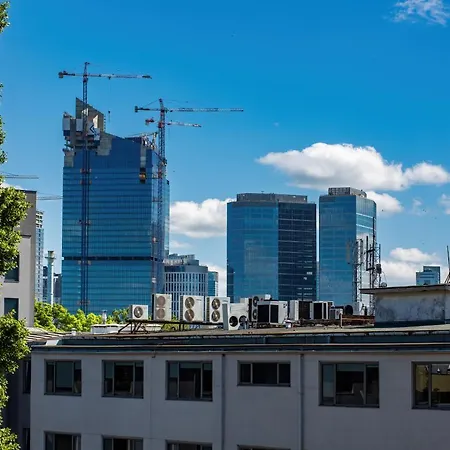 Wola Pet-friendly With Ac Slawinska By Renters 아파트 *