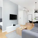 Wola Pet-friendly With Ac Slawinska By Renters * 바르샤바