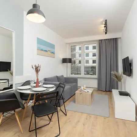 Апартаменты Wola Pet-friendly With Ac Slawinska By Renters
