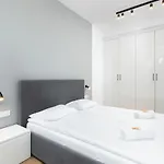 Wola Pet-friendly With Ac Slawinska By Renters * Varsovia