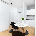 Wola Pet-friendly With Ac Slawinska By Renters *