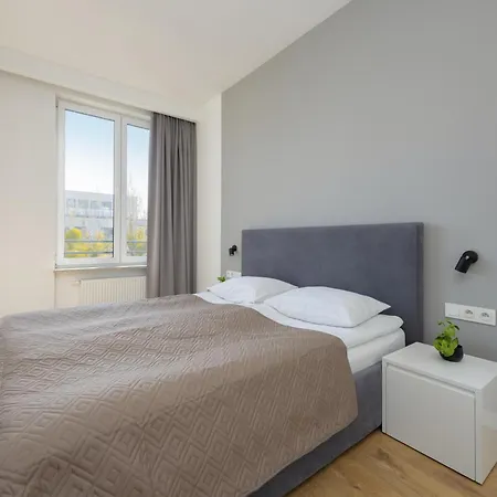 Διαμέρισμα Wola Pet-friendly With Ac Slawinska By Renters