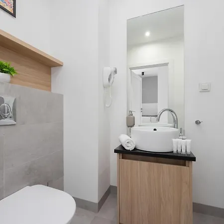 Διαμέρισμα Wola Pet-friendly With Ac Slawinska By Renters